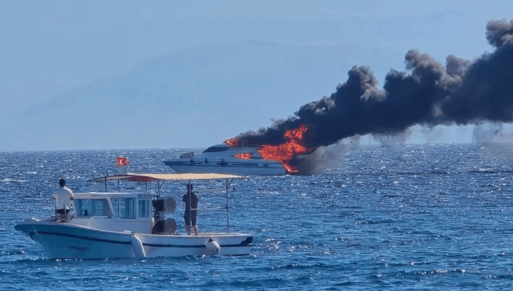Çeşme'de korkutan yat yangını! Küle döndü