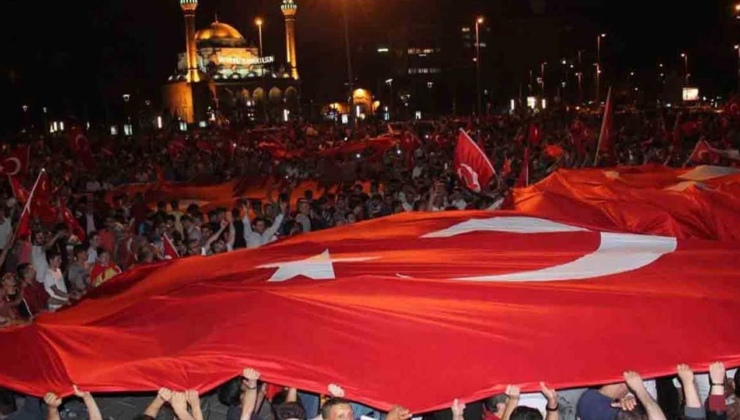 Yarın tatil mi? 14- 15 Temmuz resmi tatil mi?