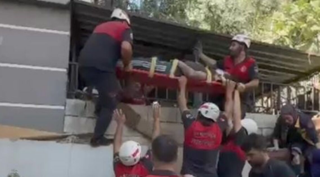 Epilepsi nöbeti geçirdi! 4.kattan düştü!