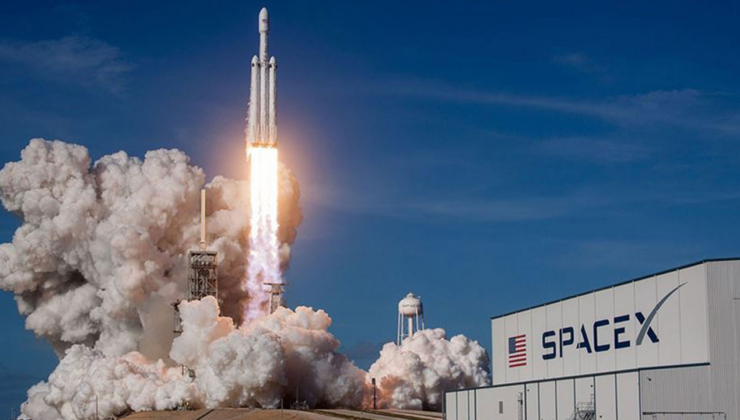 İsrail, Elon Musk'ın SpaceX şirketi aracılığıyla "Dror 1" iletişim uydusunu uzaya fırlattı