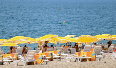 Antalya'da yüksek nem ve sıcak bunalttı