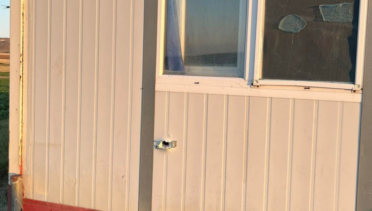 Konteynerde saldırıya uğrayan anne öldü, ölü numarası yapan oğlu kurtuldu
