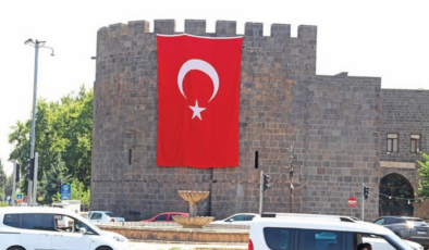 Cumhurbaşkanı Erdoğan bölge liderleri ile görüştü: “Terörsüz Türkiye” ile terör  bölgeden kalıcı olarak atılacak