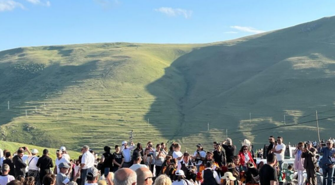 Atatürk’ün silüeti sevinçle karşılandı