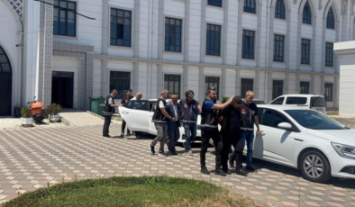 İki yeğenini öldürdü