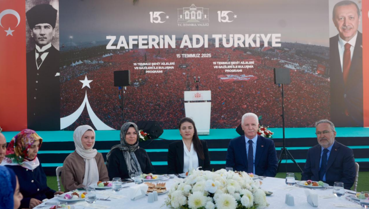 İstanbul'da 15 Temmuz şehitlerinin aileleri ve gaziler onuruna yemek