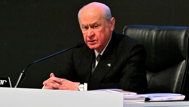 Bahçeli gelecek nesillere seslendi: Her zaman tetikte, teyakkuzda duruş sergilenmeli