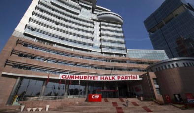 CHP'de 3 isim kesin ihraç talebiyle disipline sevk edildi
