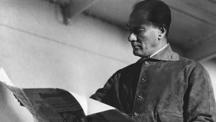 Bakanlıktan 'Atatürk fotoğraflarına yasak' iddialarına yalanlama