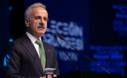 Bakan Yumaklı: Yapay zekayı en üst düzeyde kullanmak için çalışmalarımızı sürdürüyoruz