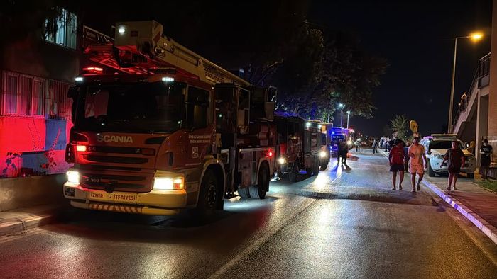 Özel bakım merkezinde yangın: 12 kişi dumandan etkilendi