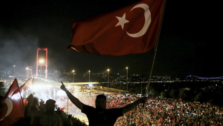 En Uzun Gece destanı ilk kez sahnelenecek