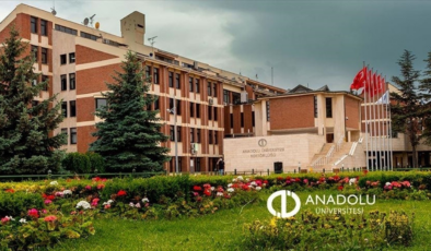 Anadolu Üniversitesi’ndeki fakülte kapatmaları Meclis gündeminde: Bu karar, Eskişehir’in hafızasına müdahaledir!