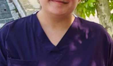 Daha 25 yaşındaydı: Özge hemşire nöbetteyken hayatını kaybetti