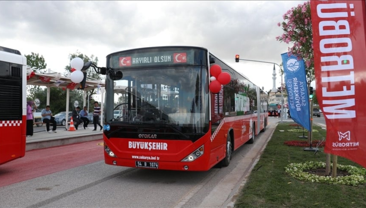 Metrobüs bir şehirde daha hizmete başladı: 2 ay ücretsiz olacak