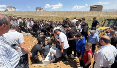 TikTok fenomeni Arda Edeoğlu’na silahlı saldırı: Üç kızının gözleri önünde hayatını kaybetti