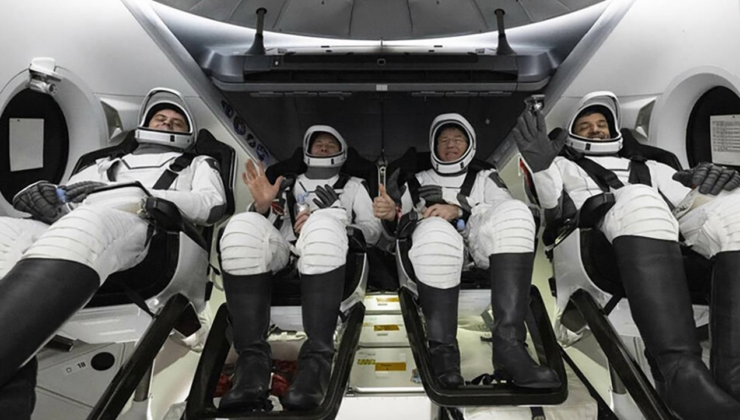 Polonyalı, Macar ve Hint astronotların yer aldığı Ax-4 ekibi Dünya'ya döndü