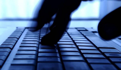 Emekli subaydan skandal itiraf! Gizli verileri flört sitesinde ifşa etti