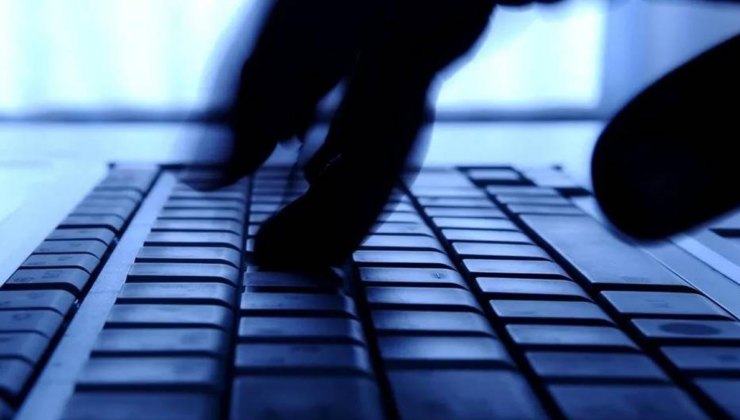 Emekli subaydan skandal itiraf! Gizli verileri flört sitesinde ifşa etti