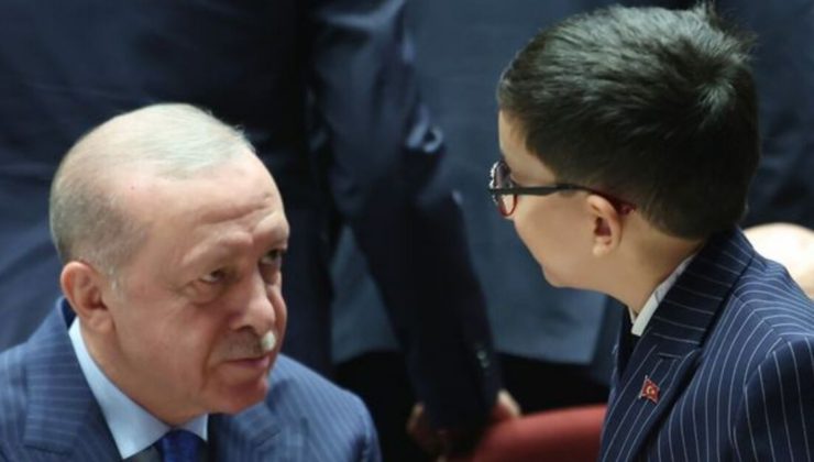 "En Uzun Gece" destanının temsiline katıldı