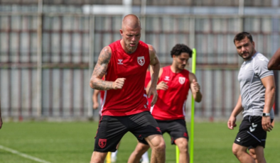 Rick van Drongelen'den üç yıllık imza