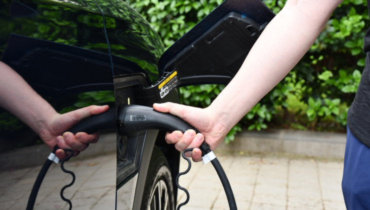 Bizi bekleyen gizli tehlikeye: Elektrikli araçlar