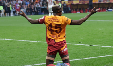 Osimhen'de son bölüm! Transfer pembe diziye döndü