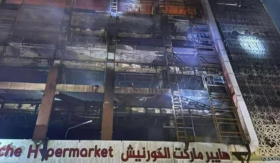 Irak'ta AVM'de yangın: En az 60 kişi hayatını kaybetti