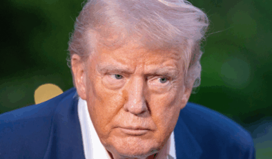 ABD'lilerin yüzde 69'u Trump'In yalan söylediğini düşünüyor