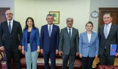 Pervin Buldan: Özel'in barış sürecine destek vereceğini öğrendik