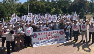 Konya’da sağlık işçileri iş bıraktı