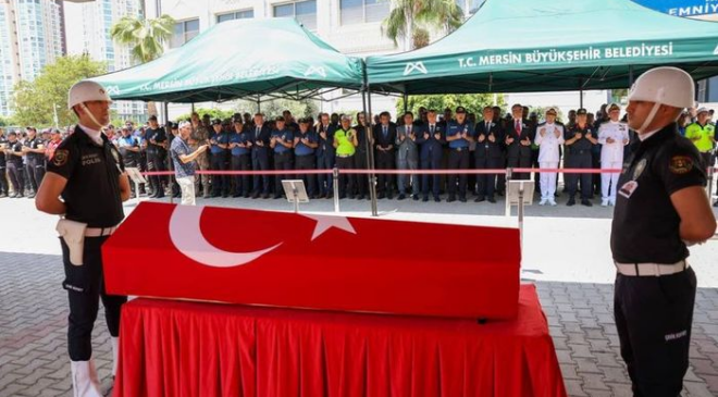 Görevi başında kalp krizi geçiren polis hayatını kaybetti