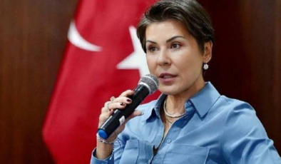 Kadın genel müdürü yerde yatırdılar