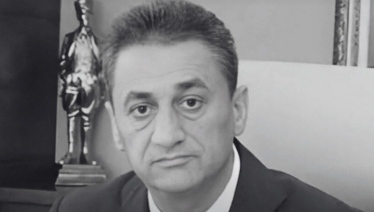 Bitlis eski Valisi Erol Karaömeroğlu hayatını kaybetti
