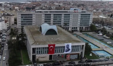 Son dakika… İBB’ye yeni operasyon:  Ünlü sanatçının kardeşi de gözaltına alındı