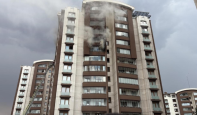 Ankara Keçiören'de 14 katlı binada yangın