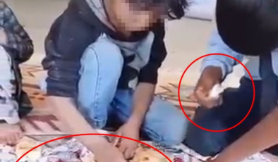 Kan donduran olay! Üvey kardeşlerine dışkı yedirdi