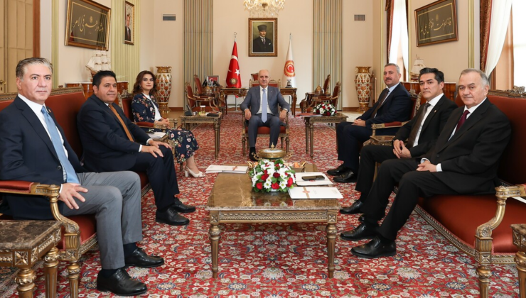 Kurtulmuş'tan komisyon toplantısı