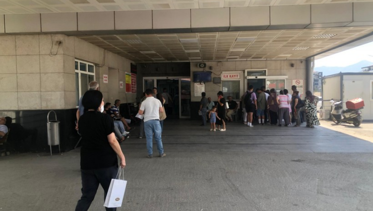 İzmir’de fabrikada gıda zehirlenmesi şüphesi! 68 işçi hastaneye kaldırıldı