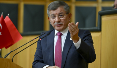 Gelecek Partisi'nde deprem! İki milletvekili istifa etti