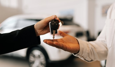 Sıfır otomobillerde yeni fiyat dönemi başladı