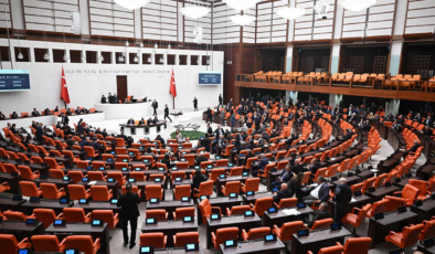 Ekonomiye ilişkin düzenlemeler içeren kanun teklifi yasalaştı