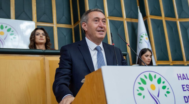 DEM'den İmamoğlu'na ilk eleştiri