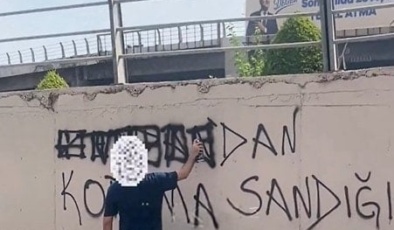Eli boyalı bu adamlar polis ise durum çok vahim