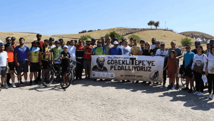 Göbeklitepe'yi insanlık tarihine kazandıran Prof. Dr. Schmidt anısına pedal çevirdiler