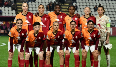 Galatasaray Kadın Futbol Takımı'nda 18 oyuncuyla yollar ayrıldı