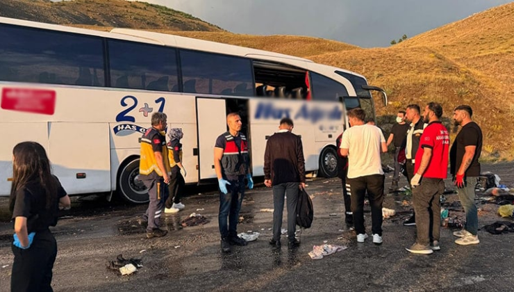 Sivas'ta katliam gibi kaza! Otobüs dağ yamacına çarptı: Çok sayıda ölü ve yaralı var…