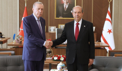 Cumhurbaşkanı Erdoğan, KKTC Cumhurbaşkanı Tatar ile görüştü