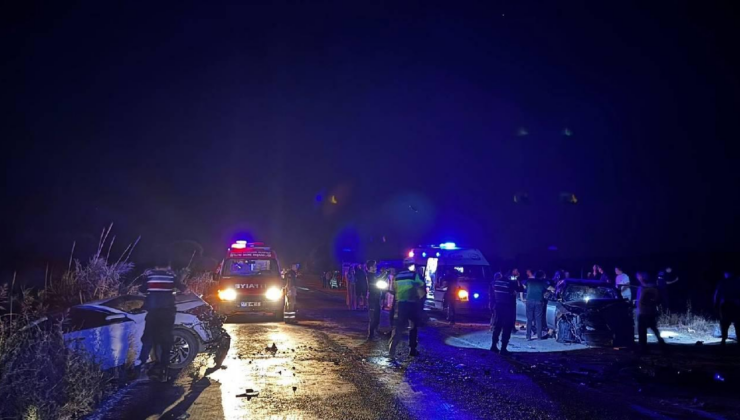 Balıkesir'de zincirleme trafik kazasında 9 kişi yaralandı