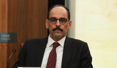 MİT Başkanı Kalın siyasi partileri ziyaret edecek